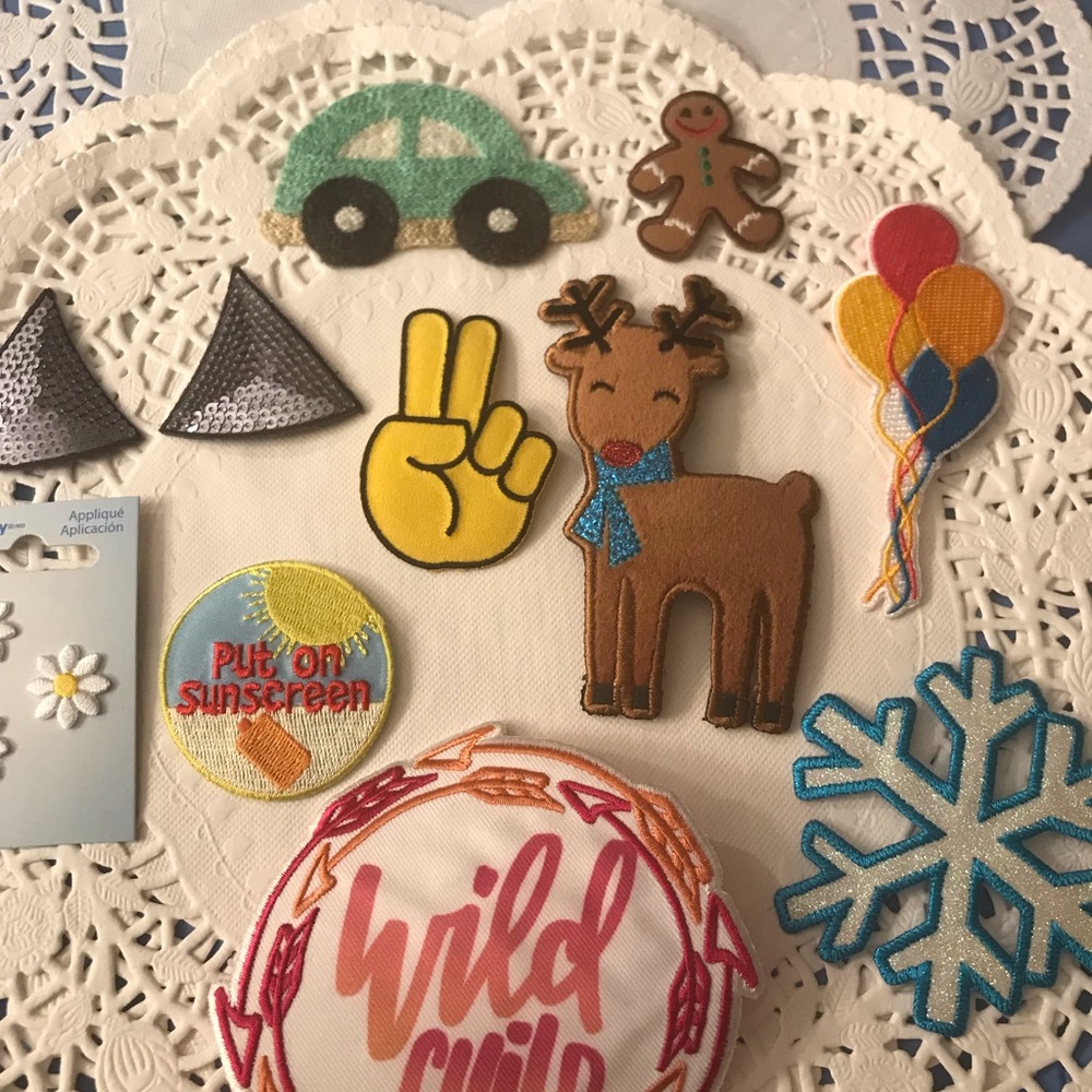 Simplicity Colorful Embroidered Patches Set
